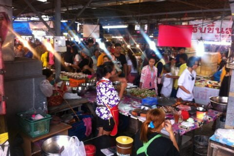 Und so sieht's da mal aus... auf dem Thai Markt.